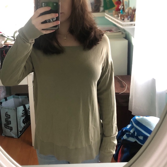 Lacoste Sweater - Picture 1 of 5